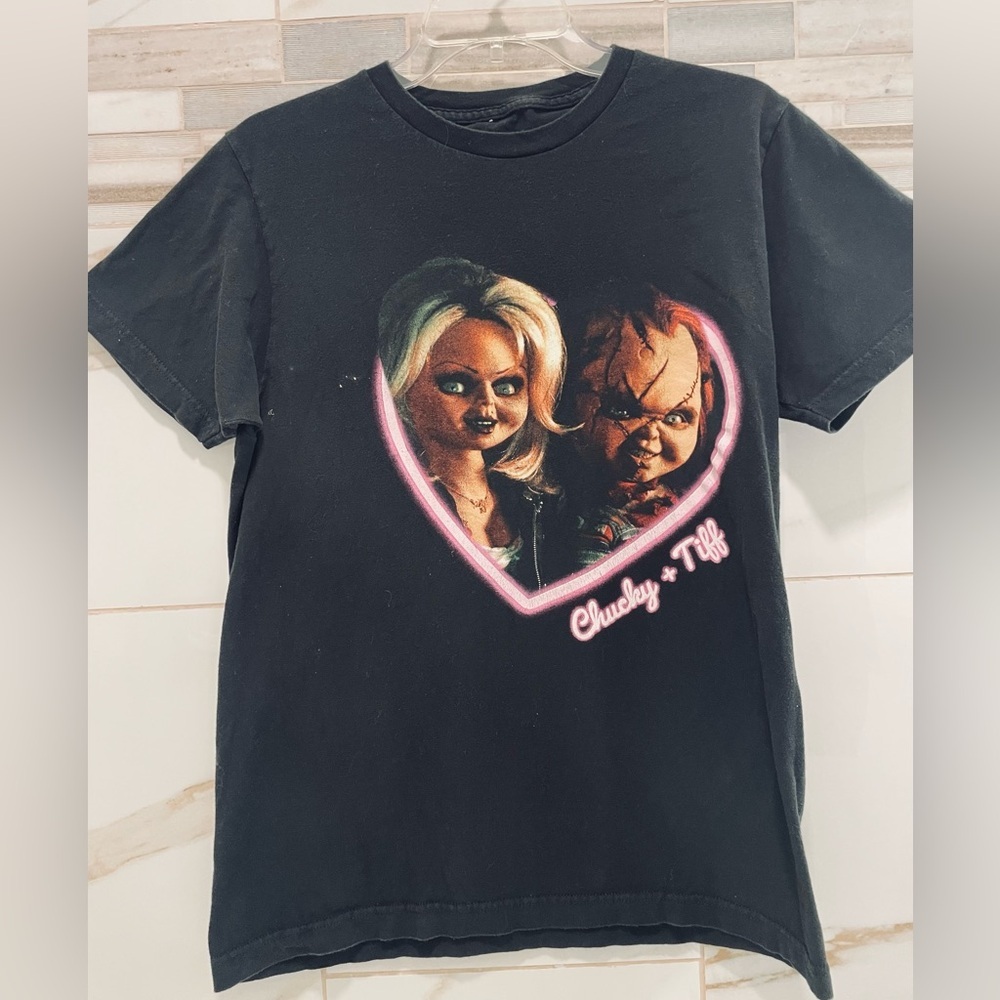 Child's Play Chucky & Tiffany Heart Unisex Tee, Black  M adults - Picture 7 of 9